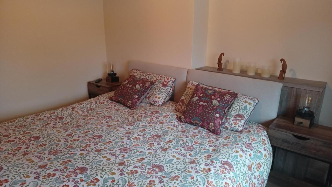 Bowtree House Bed And Breakfast Grantham Exterior photo